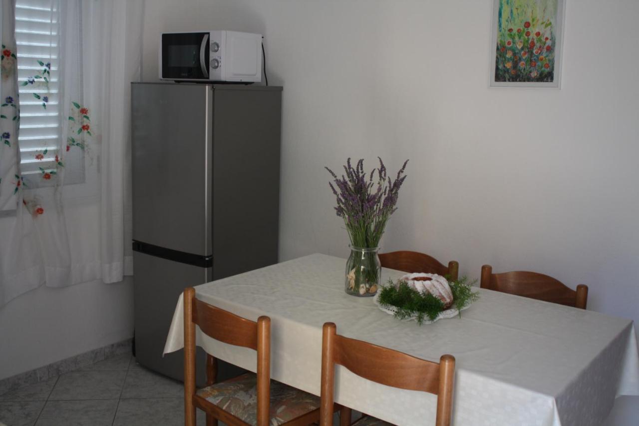 Apartman Anka Viganj Eksteriør bilde